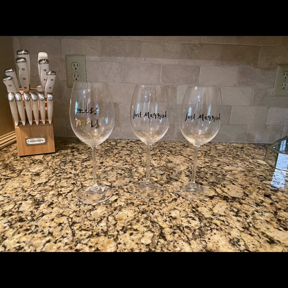 3 Kate Spade wine glasses